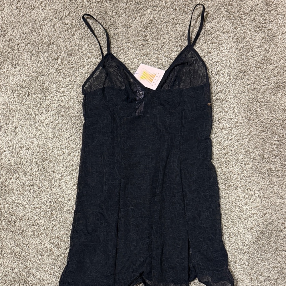 Chic Black Lace Chemise